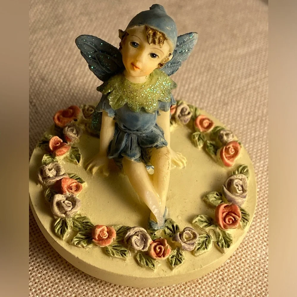 90s DEZINE vintage Tooth Fairy box boy pixie figurine floral trim round trinket